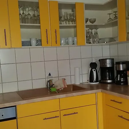 Haus Tonart Guest house