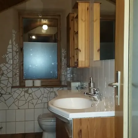 Haus Tonart Guest house Schoneiche